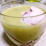 简单又美味的香蕉奶昔冰激凌