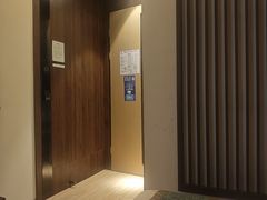 -快乐大桶水养生足浴SPA(前兴路店)