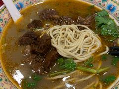 -金杨拉面王小吃面馆·牛三宝面·红烧牛肉粉