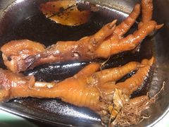 弄堂里的卤鸡爪-弄堂里(雨花客厅店)