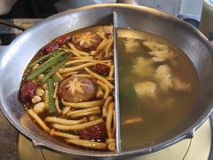 -湊湊火锅·茶憩(新中关购物中心店)