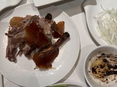 -贝勒爷·酥不腻烤鸭