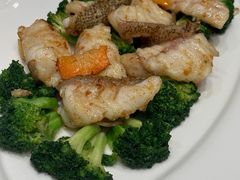 -景月阁空中食府(希尔顿酒店)