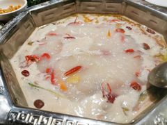 -佬土鹅肠火锅(解放路店)