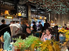 -领鲜活海鲜榴莲自助火锅(东门店)