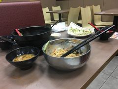 -灵芝妹子海鲜米线(香炉礁山姆店)