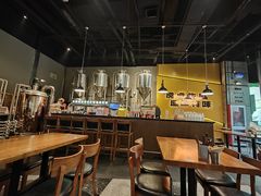 -HUZI虎滋精酿餐吧(京西大悦城店)