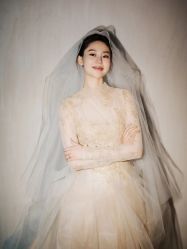 -Vera Wang婚纱礼服旗舰店