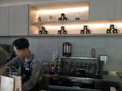 -瑞幸咖啡(怡富广场店)