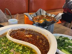 鸳鸯水煮牛肉-成都吃客(九眼桥店)