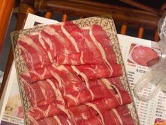 -东巴婆婆云南鱼豆花火锅(大东门店)