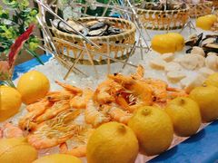 -广州万富希尔顿酒店·感趣自助餐厅·金秋蟹宴生蚝海鲜刺身烧烤