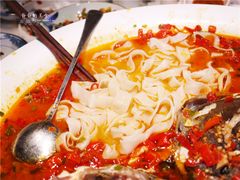 -坛宗剁椒鱼头(河西王府井店)