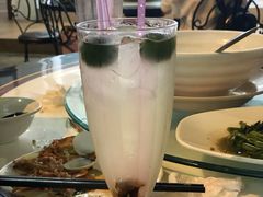-量贩海鲜餐厅