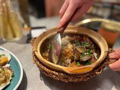 自制腊味煲仔饭-啫神·广州地标美食(北京路店)