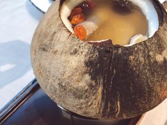 原只椰子炖老鸽-尚一汤·粤菜海鲜(环球港店)