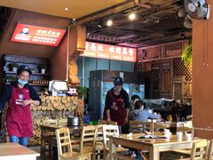 -阿婆情腊排骨火锅(金虹路店)