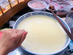 -香麒园·过桥米线·南湖雅宴