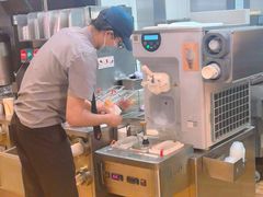 -麦当劳(杭州西湖银泰百货店)