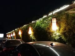 -茅草房·河畔园林火锅