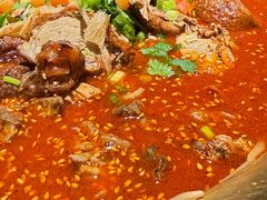 -张翻越·川渝冒菜·武汉黑鸭煲(城北万象城店)