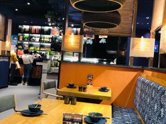 大堂-麦麦山云南菜(复地活力城店)