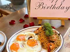 -Mark&Mars Restaurant