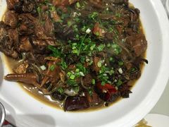 -吴记酱骨炖菜馆(西大直街店)