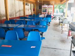 -亲兄弟真人CS团建拓展基地
