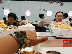 -龍歌自助小火锅(芝罘万达店)
