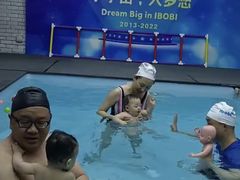 -IBOBI亲子游泳俱乐部(华侨城中心)