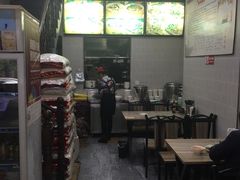 -万州面馆(黄泥磅店)