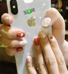 -生活美一点玉指间美甲美睫