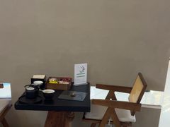 -灸春堂·艾灸·痛症·整脊连锁(之江银泰店)