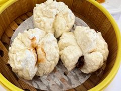 蜜汁叉烧包-一品粤珍轩(吴中路店)