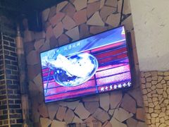 -何师烧烤·香辣蟹·川菜·30年老品牌(太古里旗舰店)