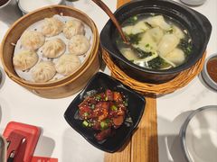 -馋三尺蟹粉小笼(人民广场店)