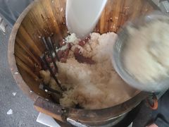 -梁阿婆廿年老牌扣肉糯米饭