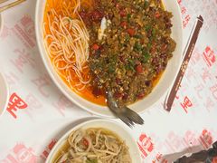 -堂瓦里·33年传统赣菜(第一街区店)