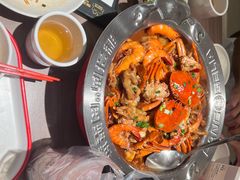 -胖哥俩肉蟹煲(杭州大厦中央广场店)