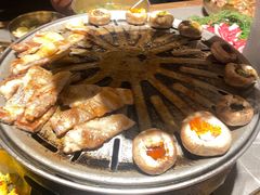 -草家酱蟹炭火烤肉店(珲春南路一店)