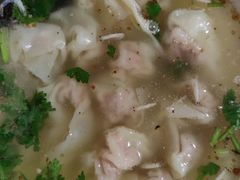 -三好食堂(煎饺·馄饨·肉饼米线·盛世广场店)