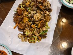 -东来菜馆•手抓海鲜家常菜•海鲜锅贴(鸽子窝店)