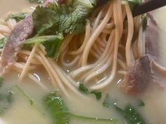 -金杨拉面王小吃面馆·牛三宝面·红烧牛肉粉