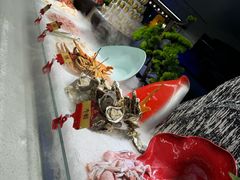 -四囍码头海鲜烧烤自助火锅(外滩南京东路悦荟广场店)