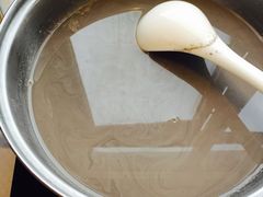 -西安大雁塔科技大学地铁站亚朵酒店