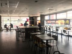大堂-麦当劳(沙河店)