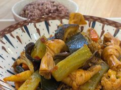 -轻蔬不用等·素食(江苏路店)