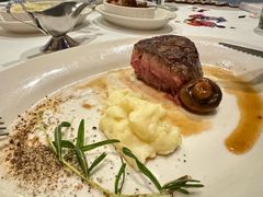 -MORTON'S 莫尔顿牛排坊(北京丽晶酒店)