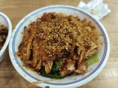 秘制脆皮猪脚饭-陆长玖古法猪脚饭(玄风桥店)